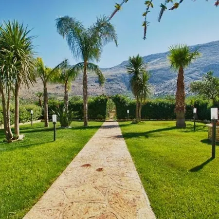 Ilgiardinodellanonna Bed & Breakfast Castelluzzo