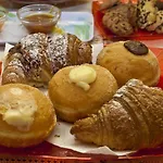 Nocleg ze śniadaniem Ilgiardinodellanonna Castelluzzo