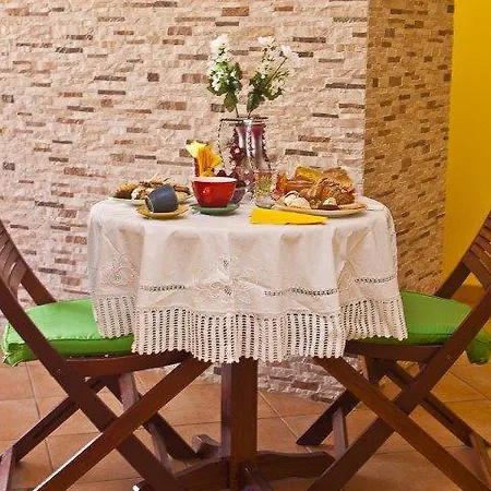 Ilgiardinodellanonna Bed & Breakfast